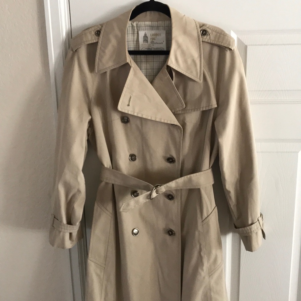 Women’s vintage London Fog Trench Coat